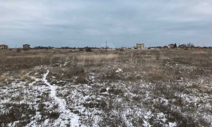 Отличен парцел в регулация в с. Топола