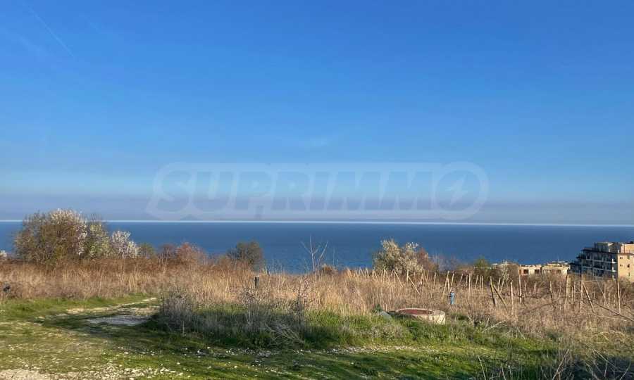 Парцел, подходящ за жилищно застрояване в Бяла