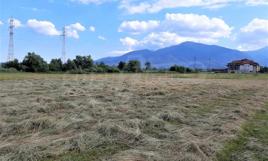 Investment land for sale, located near the ski resort Bansko