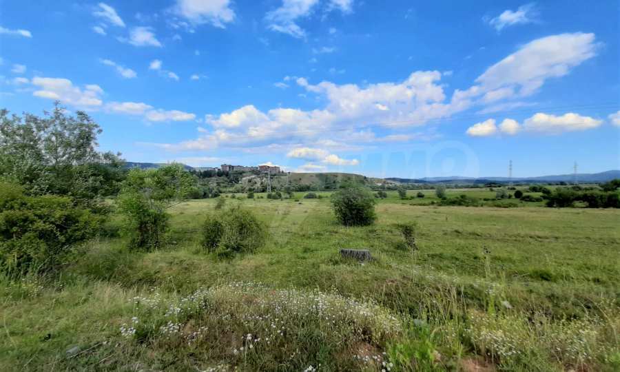 Investment land for sale, located near the ski resort Bansko