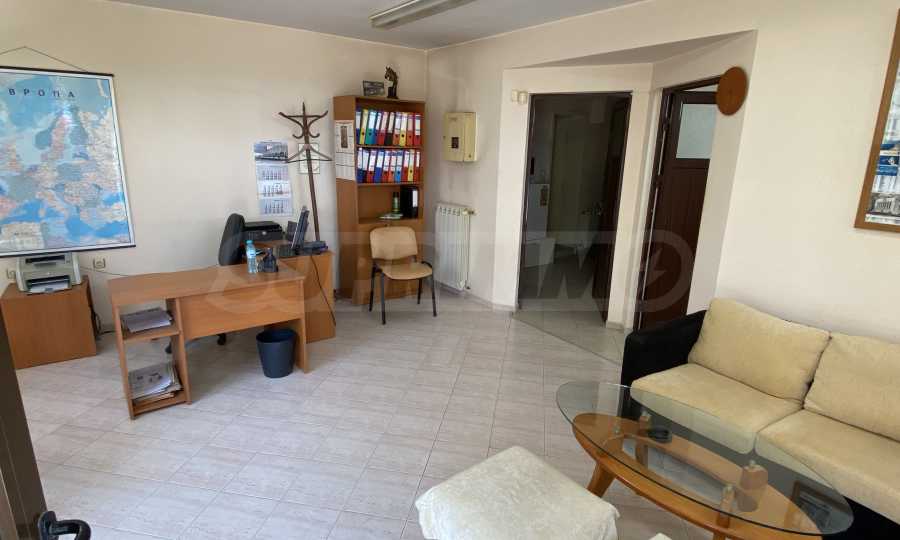 B&uuml;ro zu vermieten direkt an der Donau