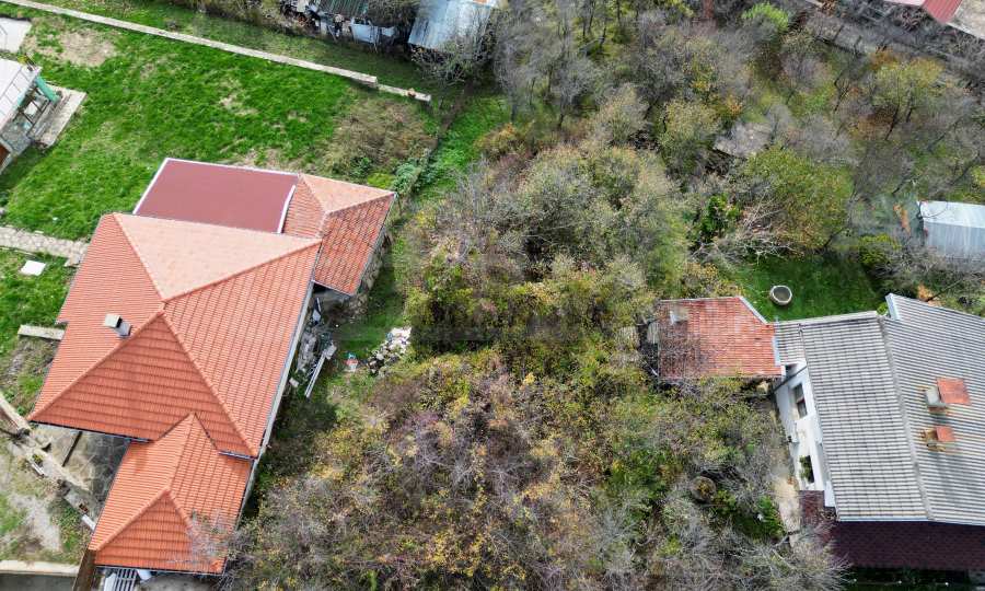 Панорамен парцел с южно изложение, отличен достъп и изглед към Балкана – Гумощник 