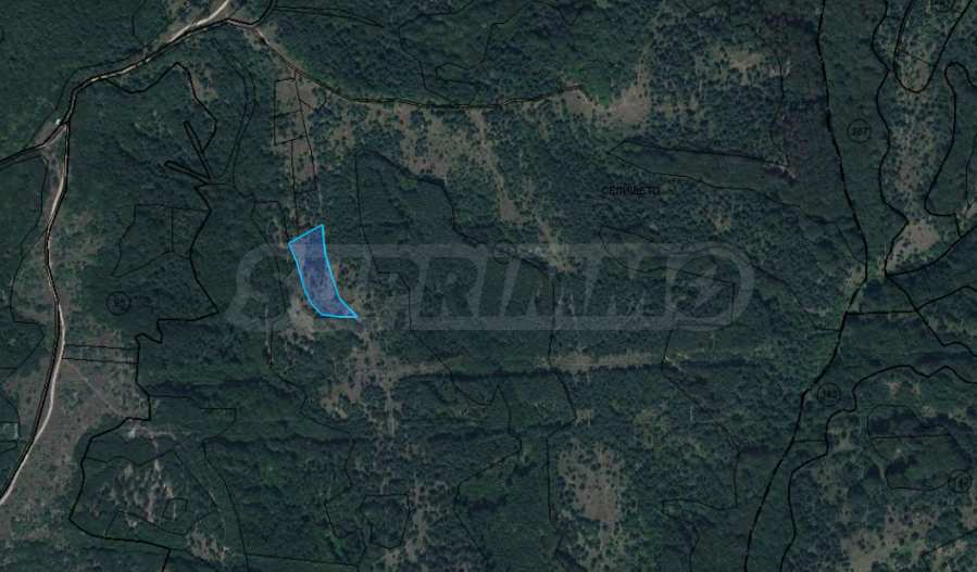 Земя 9-та категория в с. Долно Камарци, общ. Горна Малина 