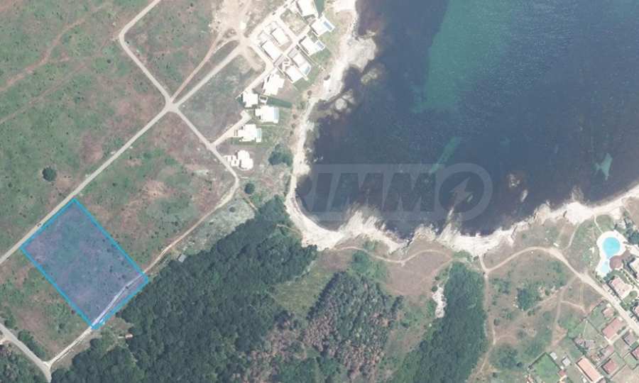 Земельный участок в регуляции в 170 м от моря, недалеко от Царево и Лозенец 