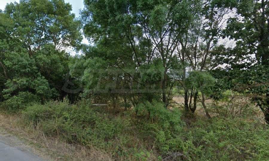 Парцел за инвестиция в туристически район, на 500 м от плажа на Иракли 