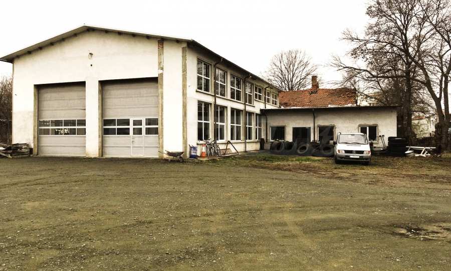 Логистично-ремонтна база в гр. Карнобат 