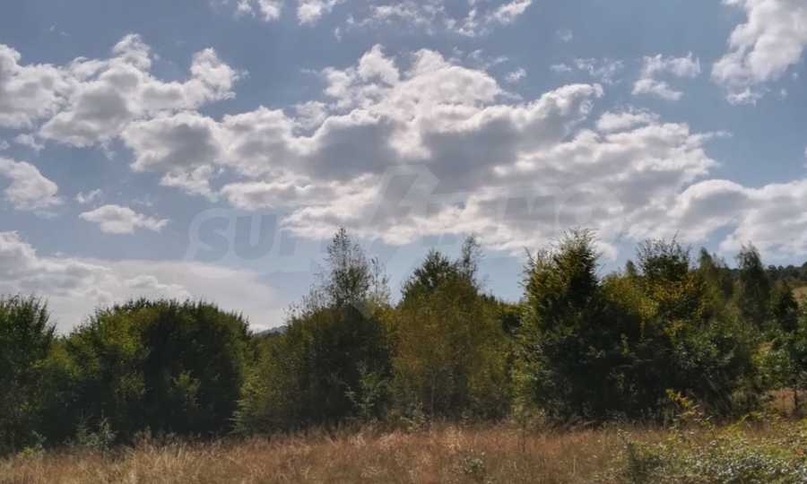 Урегулиран парцел за жилищно строителство в Рибарица 