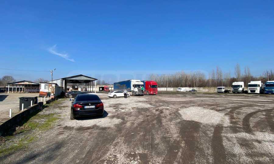 Складово пространство с добра логистична локация