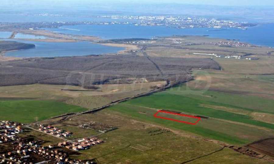 Парцел в екологично чист район с морска панорама, на 10 мин от Бургас 