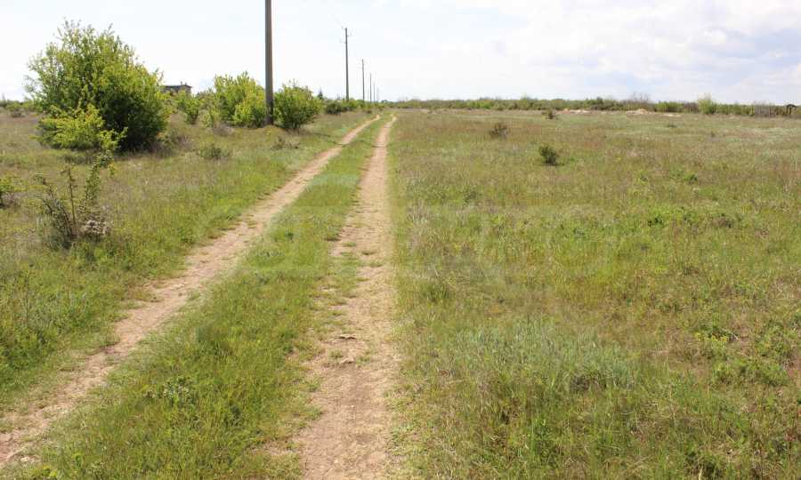 Парцел в регулация във вилната зона на село Топола, до Балчик 
