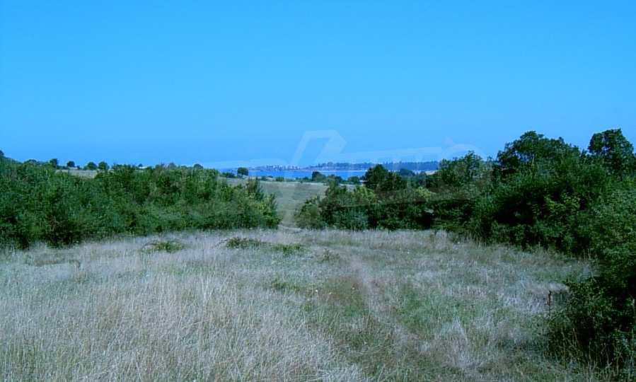 Земеделска земя в село Варвара