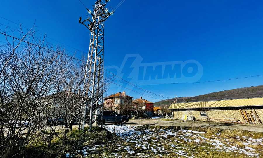 UPI f&uuml;r Industriebau 3 km von Veliko Tarnovo entfernt  