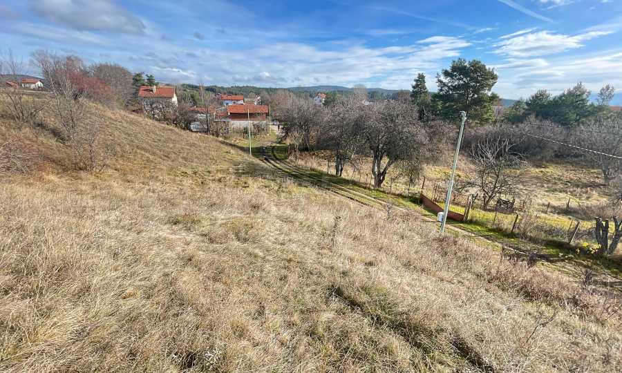 Парцел за строеж с красива панорама
