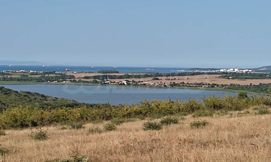 Plot with a panoramic view of Burgas and Lake Mandre