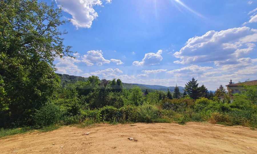 Geregeltes Grundst&uuml;ck zum Verkauf in der Stadt Veliko Tarnovo