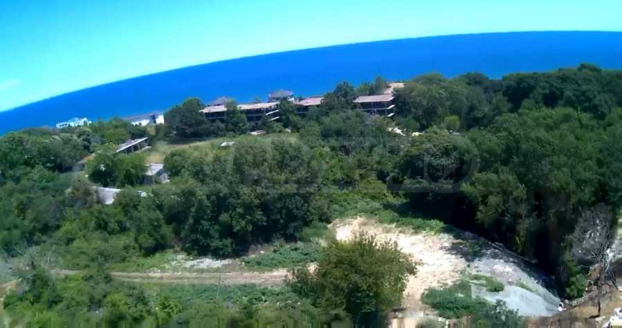 Атрактивен парцел с панорама море, подходящ за жилищно строителство в Обзор