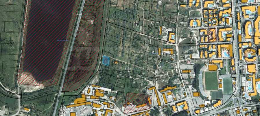 Урбанизированный участок земли в 950 м от пляжей Солнечного берега 