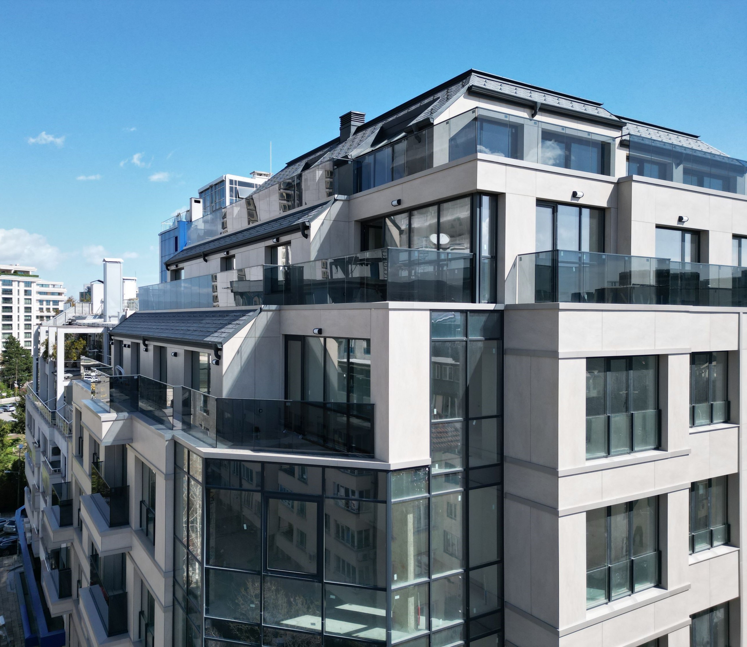 Нов тристаен апартамент с гледки към Витоша в модерна сграда до Южен парк