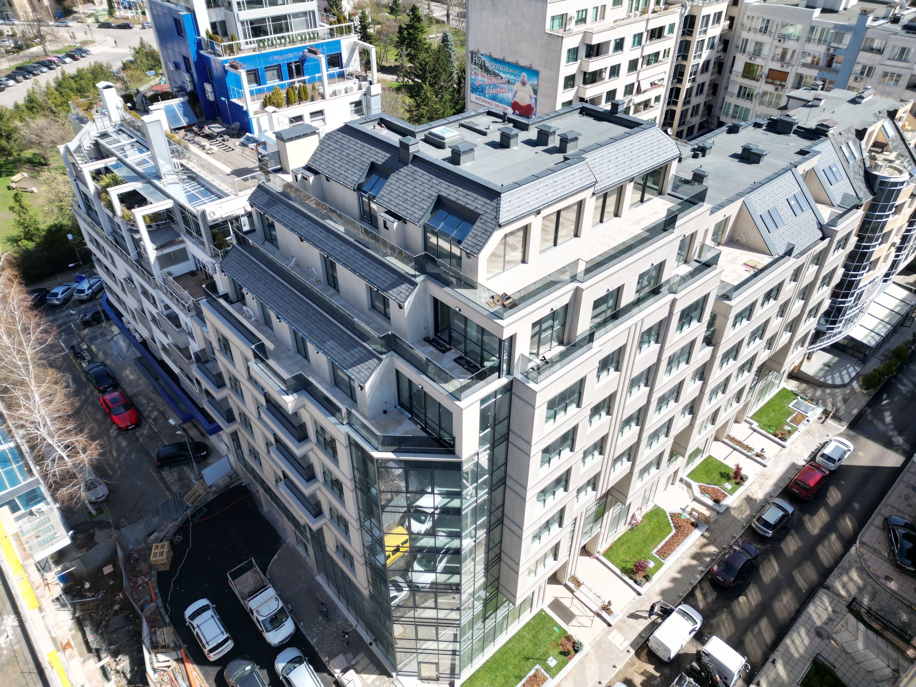 Нов тристаен апартамент с просторна тераса и гледки към Витоша 